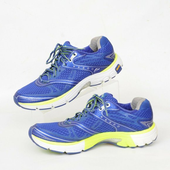 abeo aero tennis shoes